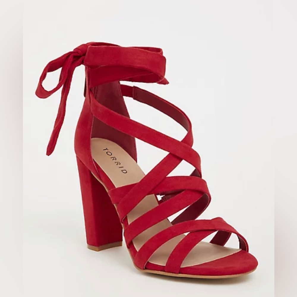 TORRID 4” Red strappy heals❤️